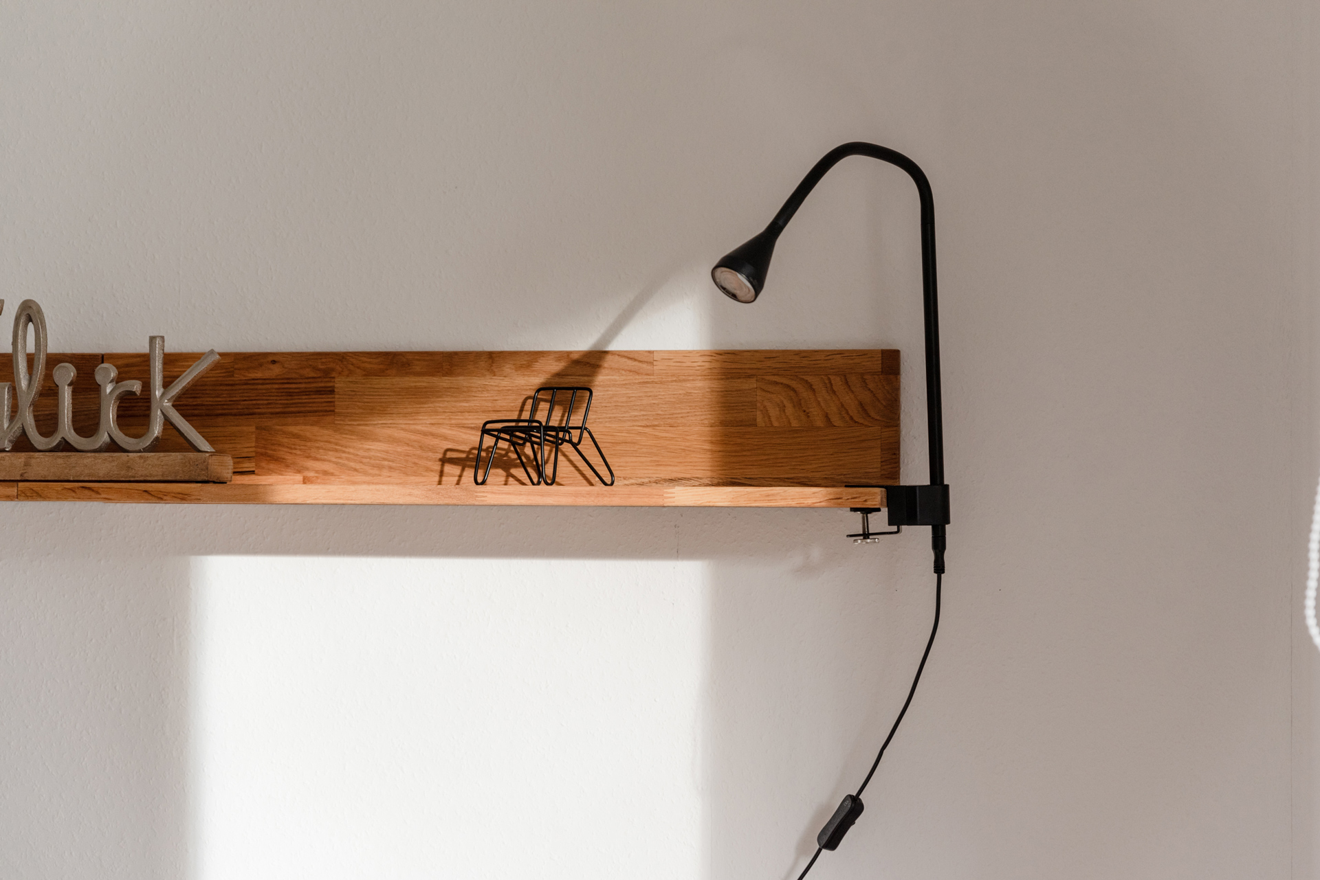 Ferienwohnung-Bad-Arolsen-Schlafzimmer-1